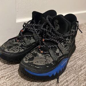 Kyrie 7 size 12